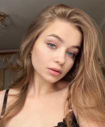 Фото проститутки Юля №4 в городе Красноярск